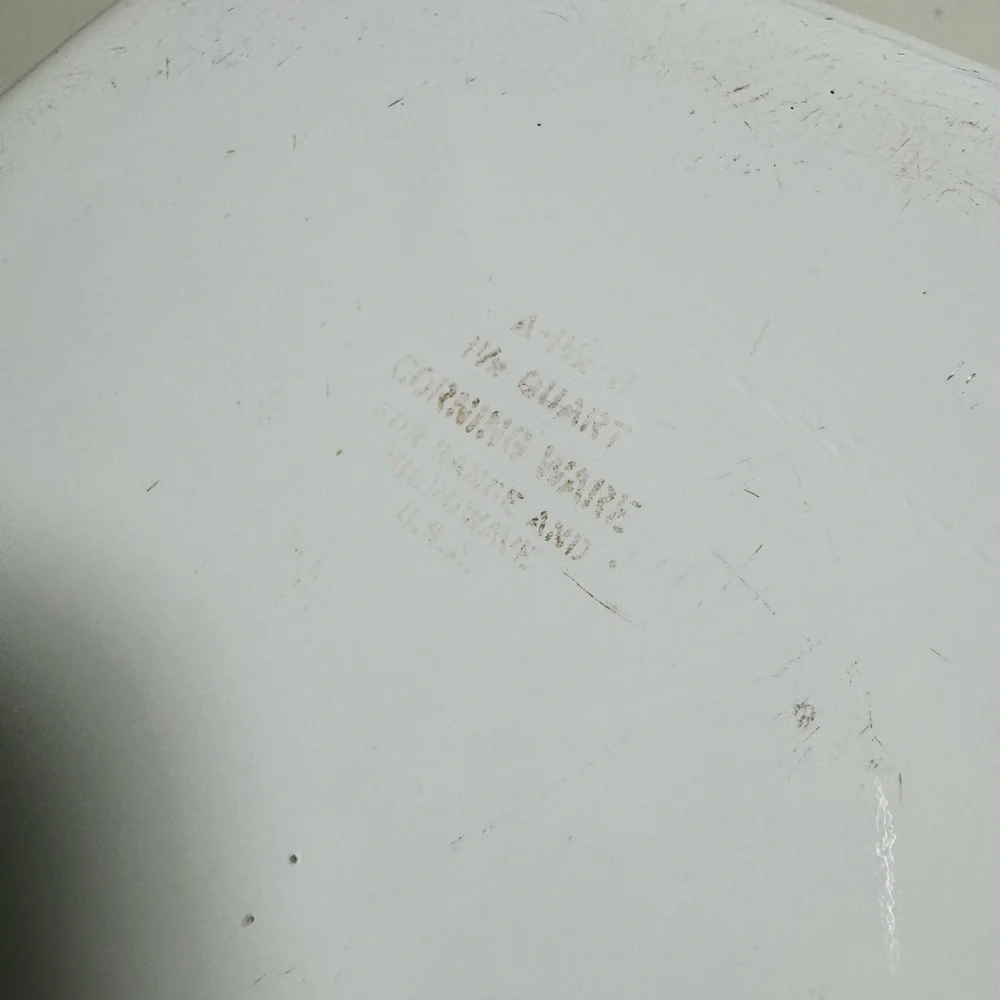 Vintage Corningware Spice of Life “Le Persil La Sauge” Design 1‎ 1/2 QT A-1B
